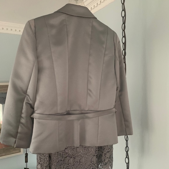 Brand new Tahari Arthur S.Levine women’s suit - Picture 2 of 10